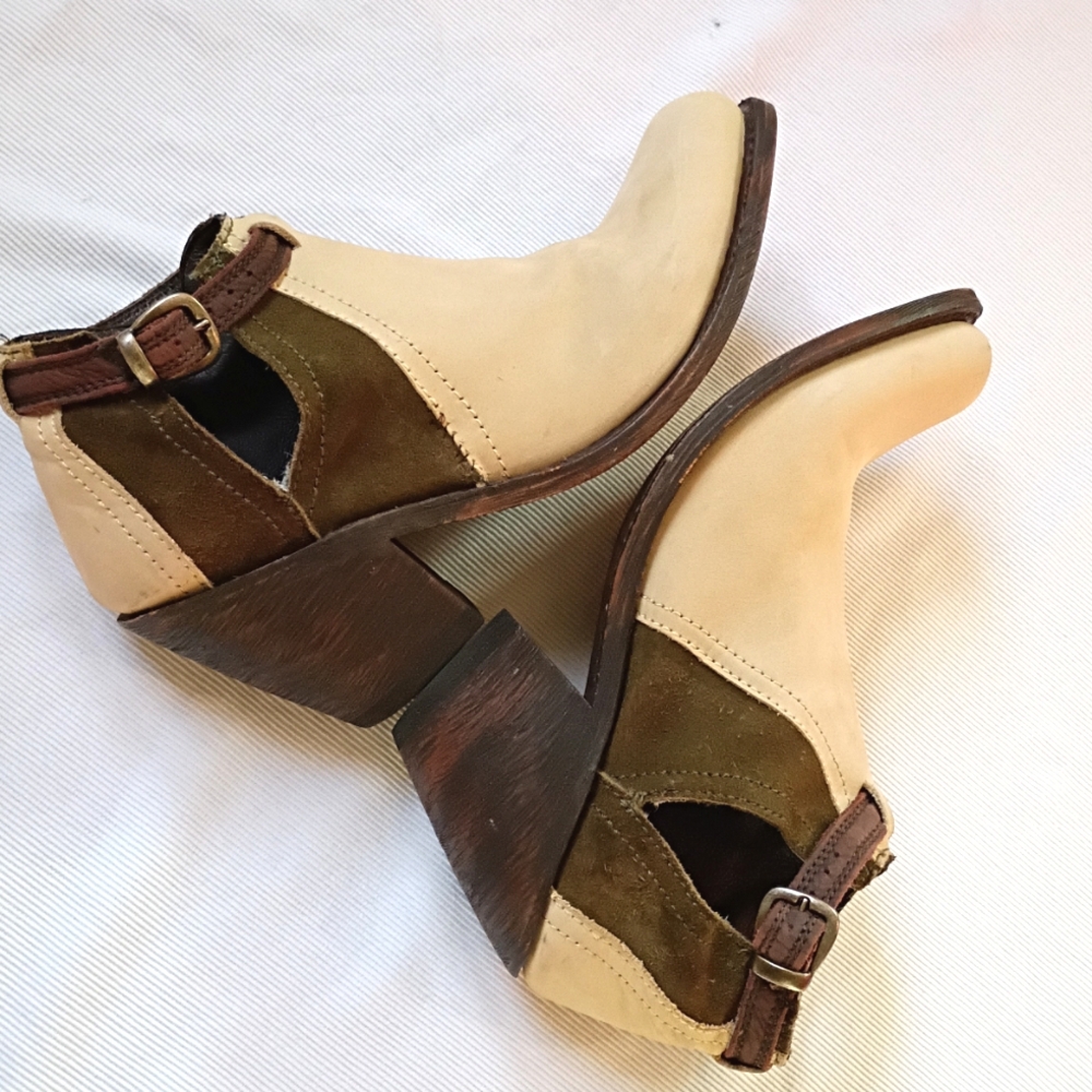 Independent Boot Company Leather Ankle Boot